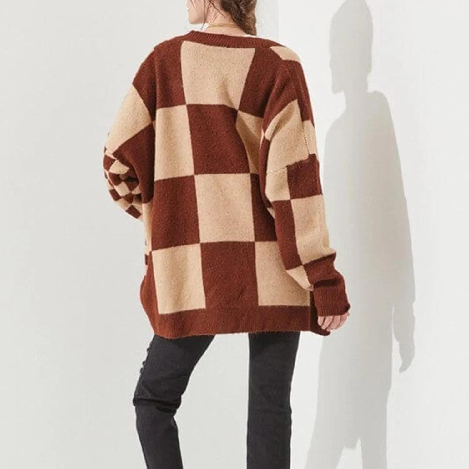 Women Checkered Oversized Cardigan Loose Deep V Neck Long Sleeve Button Down Sweater with Pockets Vintage Streetwear